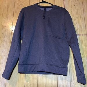 Lululemon Men’s grey sojourn sweatshirt crew neck front zip pocket